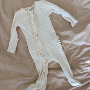 Baby Cream Ruffle double zip